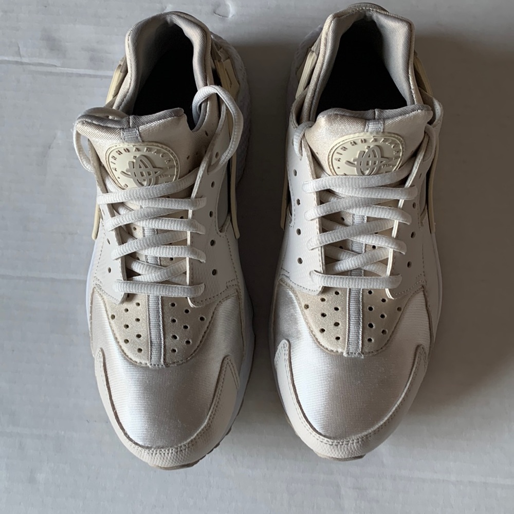 Nike Huraches